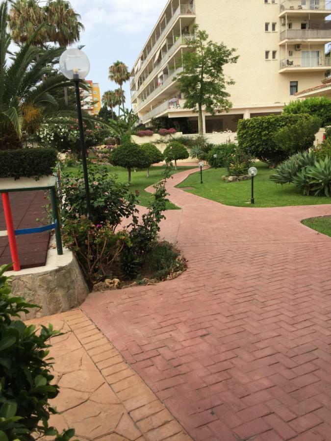 Carihuela Palace Beach Lejlighed Torremolinos Eksteriør billede
